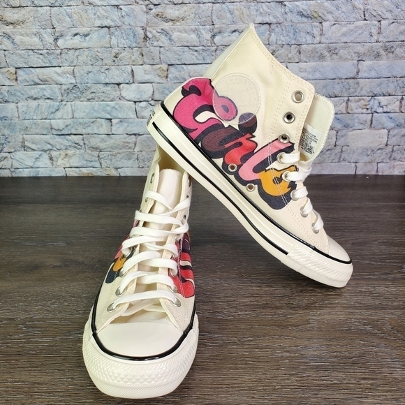 New Chuck Taylor All Star Hi 'Girls United" - Picture 9 of 12